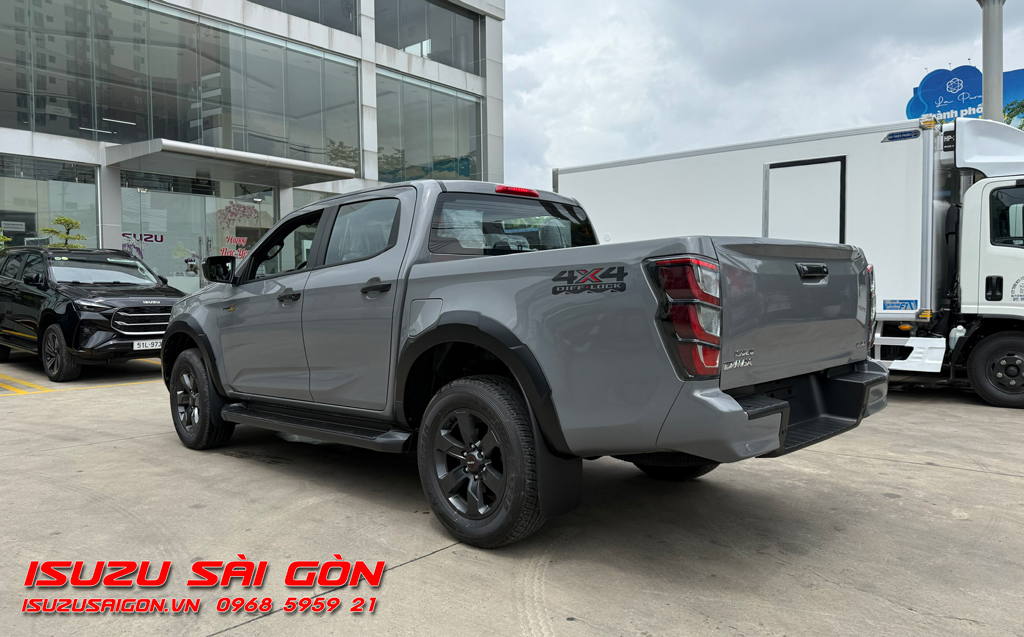 Xe Bán Tải Isuzu Dmax 2 Cầu AT 7